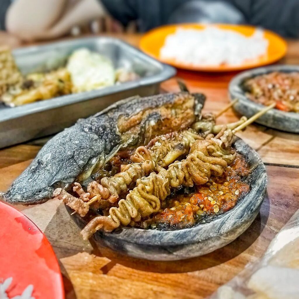 Penyetan Bang Ali, Surabaya. Foto: instagram @foo.ga