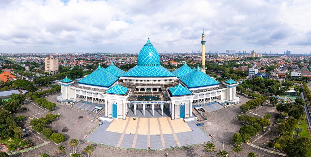Masjid Nasional Al-Akbar Surabaya, Foto indonesiavirtualtour.com